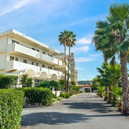 Dream - Adults Only Hotel 4*